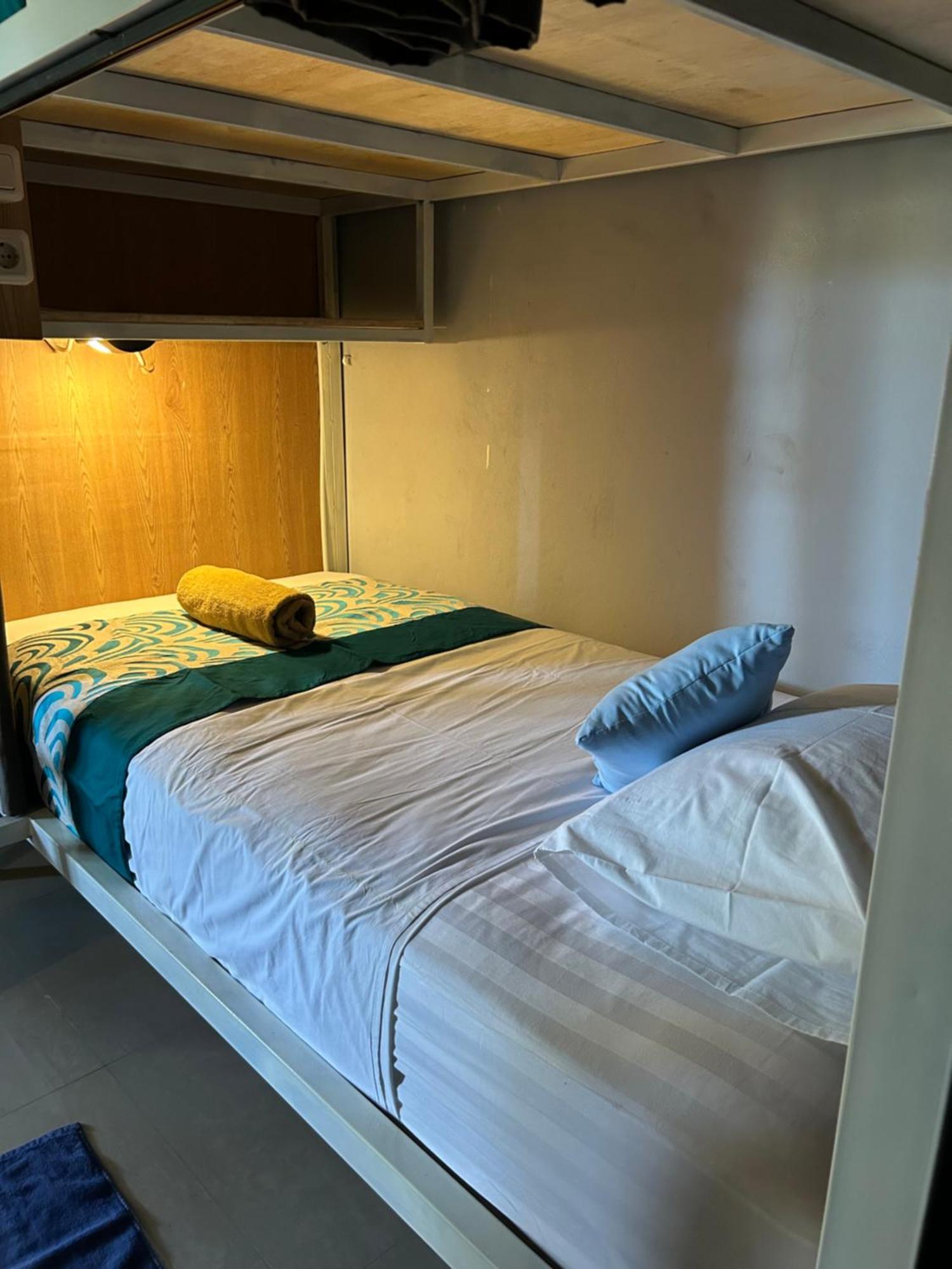 Blue Waves Hostel Amed Ambat Exteriér fotografie